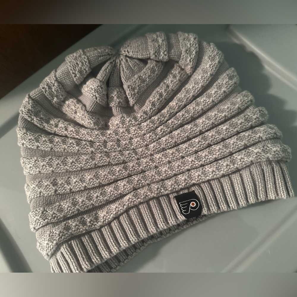 🏒 Philadelphia Flyers Beanie Hat